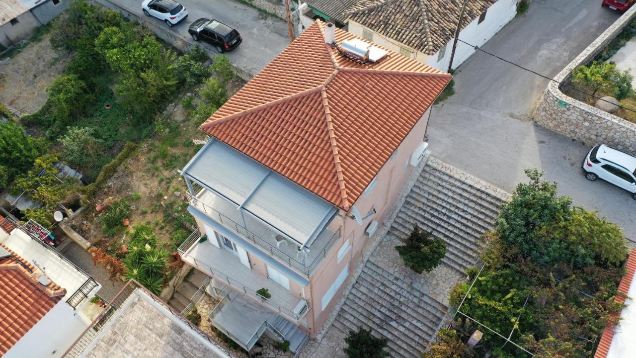Family Apartment Дервенион Экстерьер фото