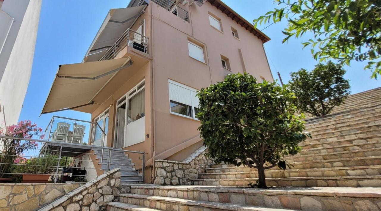 Family Apartment Дервенион Экстерьер фото